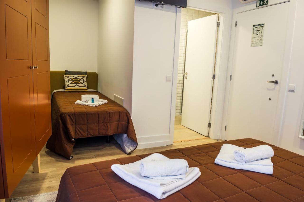 In Barcelos Hostel & Guest House エクステリア 写真