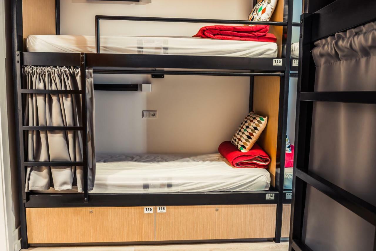 In Barcelos Hostel & Guest House エクステリア 写真